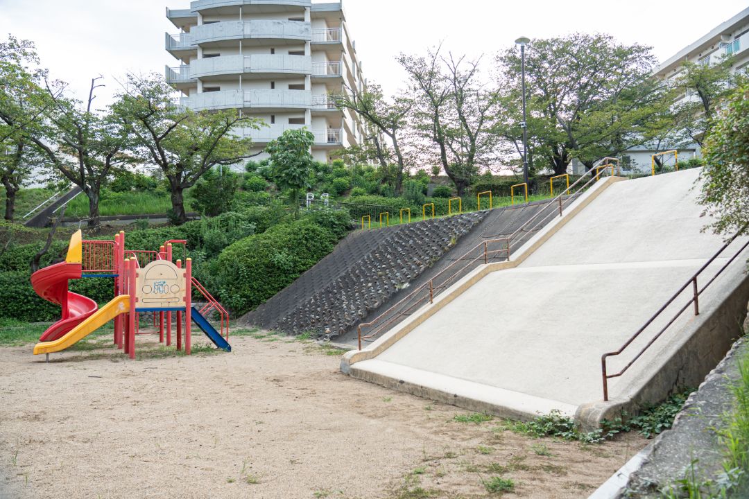 東谷公園の画像