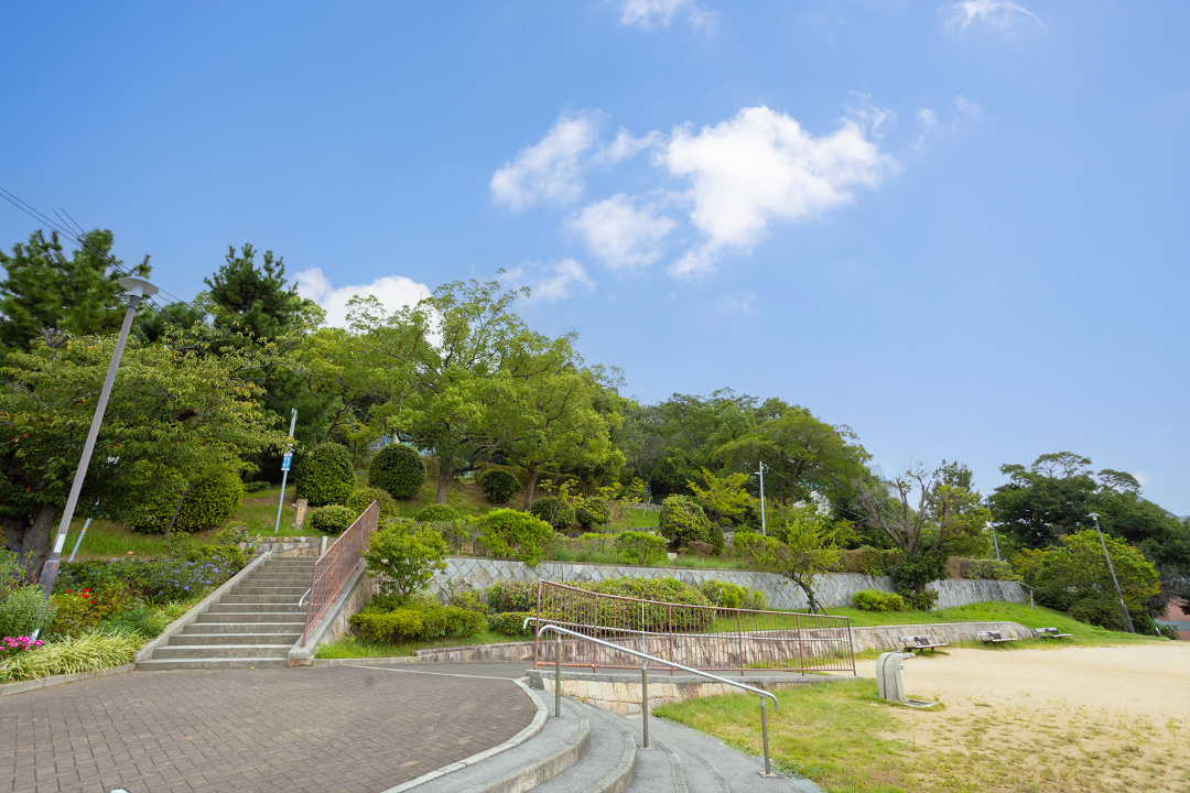 観音山公園の画像